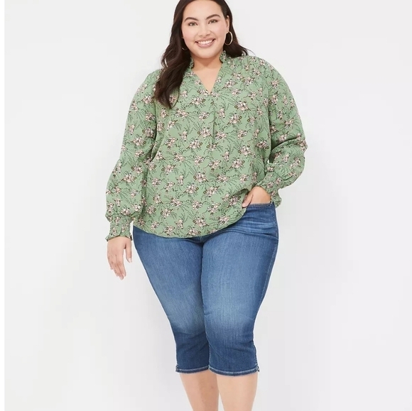 Lane Bryant Smock Shoulder And Cuff Popover Blouse  Size 26/28 - Picture 2 of 13